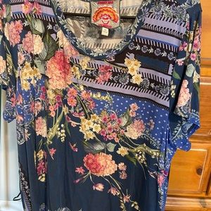 Johnny Was t shirt size 1X